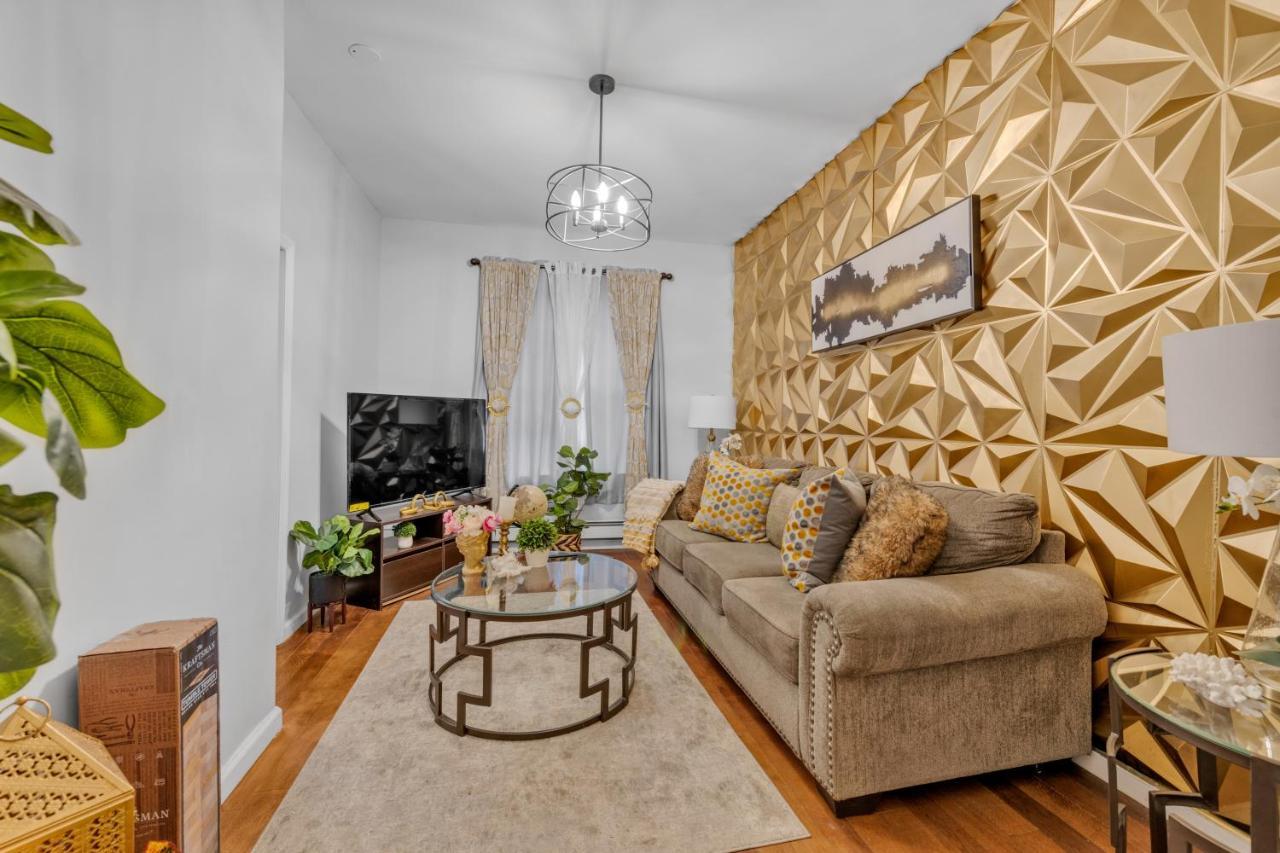 Brooklyn Golden Palace Нью-Йорк Экстерьер фото